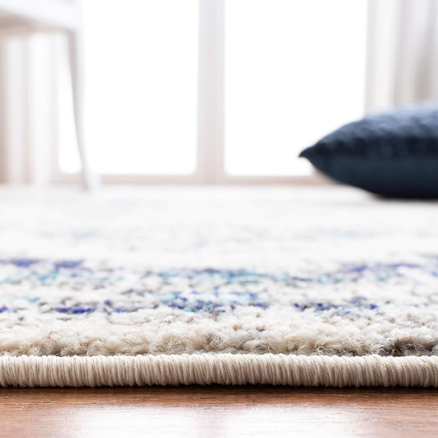 Madison Collection Area Rug - 6' X 9', Ivory & Grey, Boho Chic Medallion Distressed Design, Non-Shedding & Easy Care, Ideal for High Traffic Areas in Living Room, Bedroom (MAD473C)
