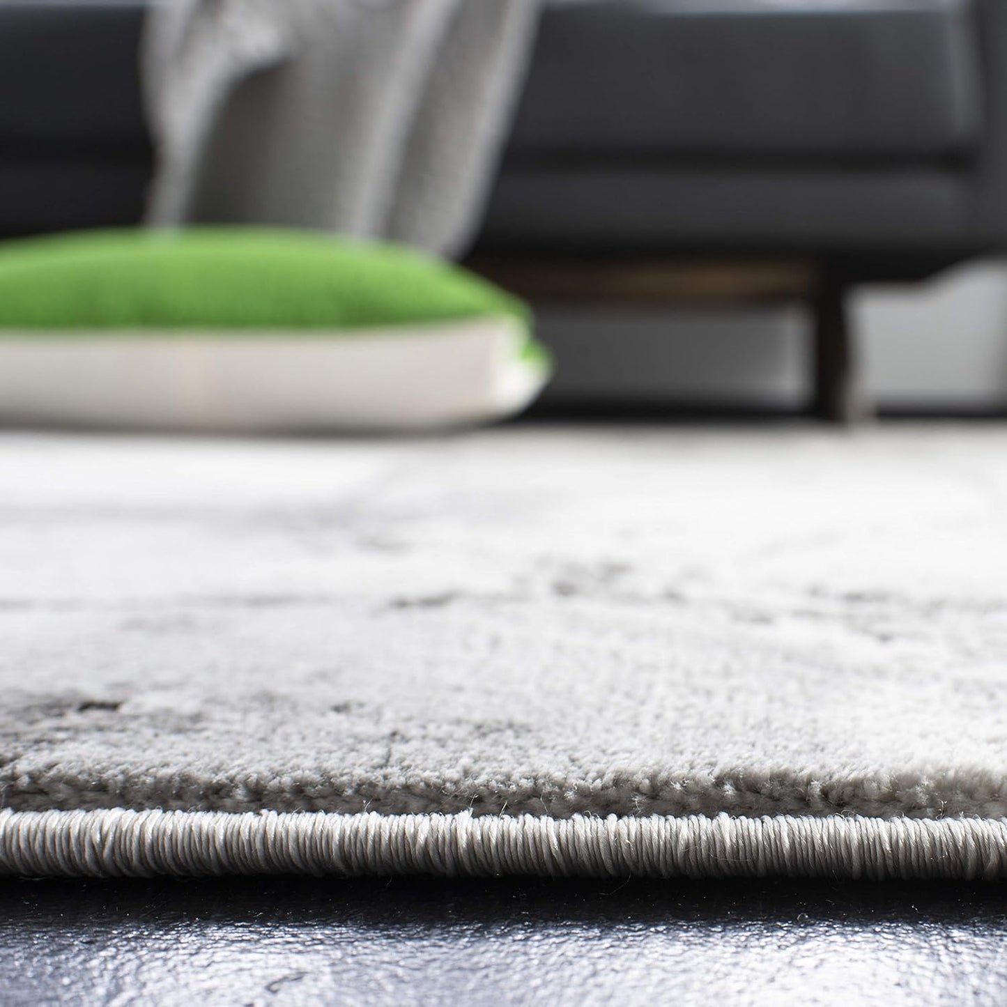 Craft Collection Area Rug - 5'3" X 7'6", Grey & Silver, Modern Abstract Design, Non-Shedding & Easy Care, Ideal for High Traffic Areas in Living Room, Bedroom (CFT877G)