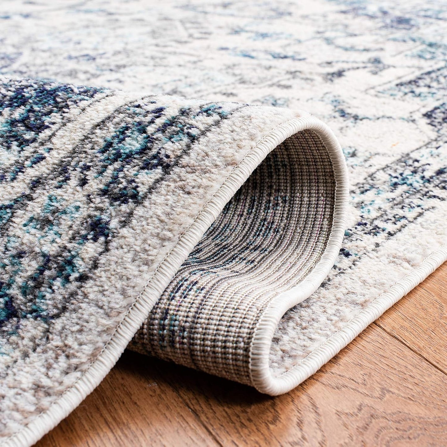 Madison Collection Area Rug - 6' X 9', Ivory & Grey, Boho Chic Medallion Distressed Design, Non-Shedding & Easy Care, Ideal for High Traffic Areas in Living Room, Bedroom (MAD473C)