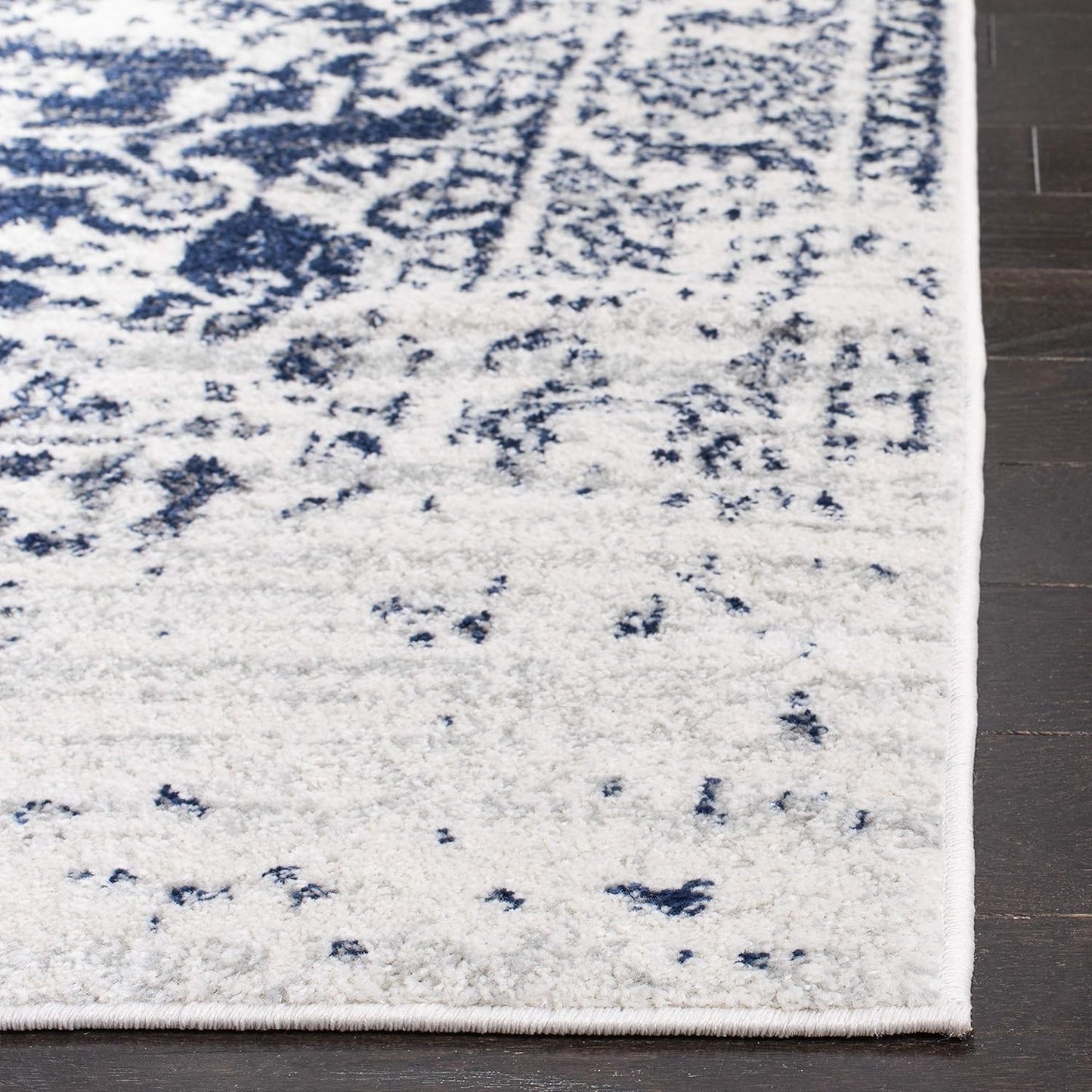 Madison Collection Runner Rug - 2'3" X 16', Cream & Navy, Snowflake Medallion Distressed Design, Non-Shedding & Easy Care, Ideal for High Traffic Areas in Living Room, Bedroom (MAD603D)