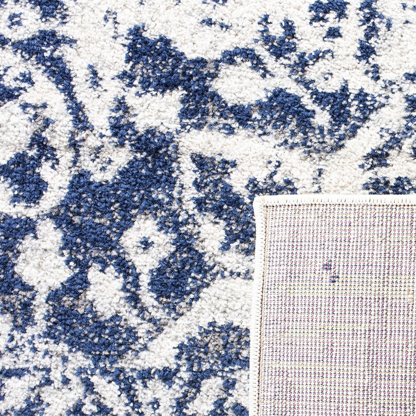 Madison Collection Accent Rug - 4' X 6', Cream & Navy, Snowflake Medallion Distressed Design, Non-Shedding & Easy Care, Ideal for High Traffic Areas in Foyer, Living Room, Bedroom (MAD603D)