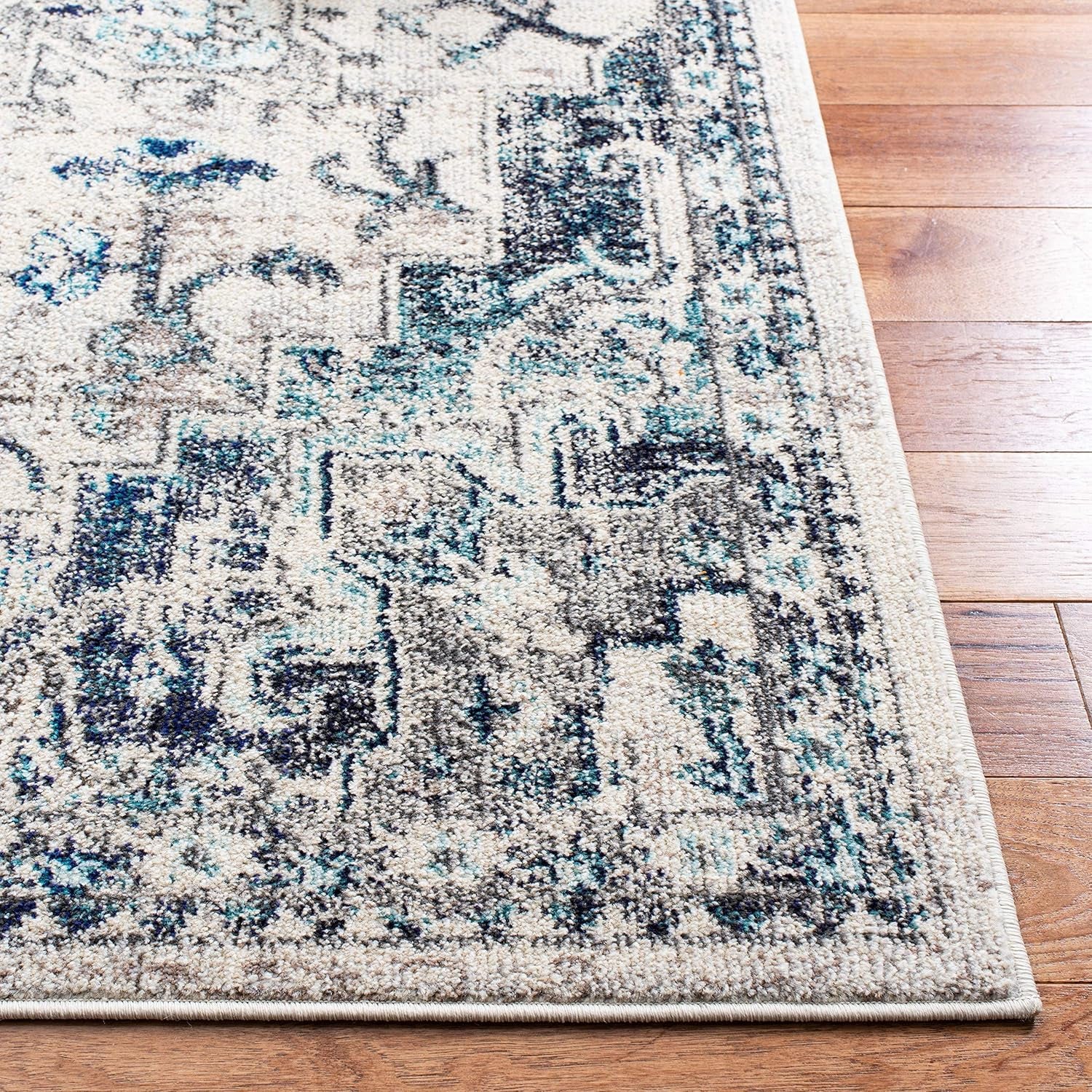 Madison Collection Area Rug - 6' X 9', Ivory & Grey, Boho Chic Medallion Distressed Design, Non-Shedding & Easy Care, Ideal for High Traffic Areas in Living Room, Bedroom (MAD473C)